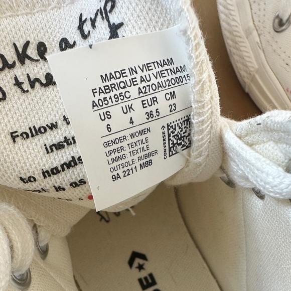 Flower Limited Edition Converse - Picture 4 of 7